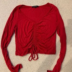 Fitted, Adjustable Long Sleeve